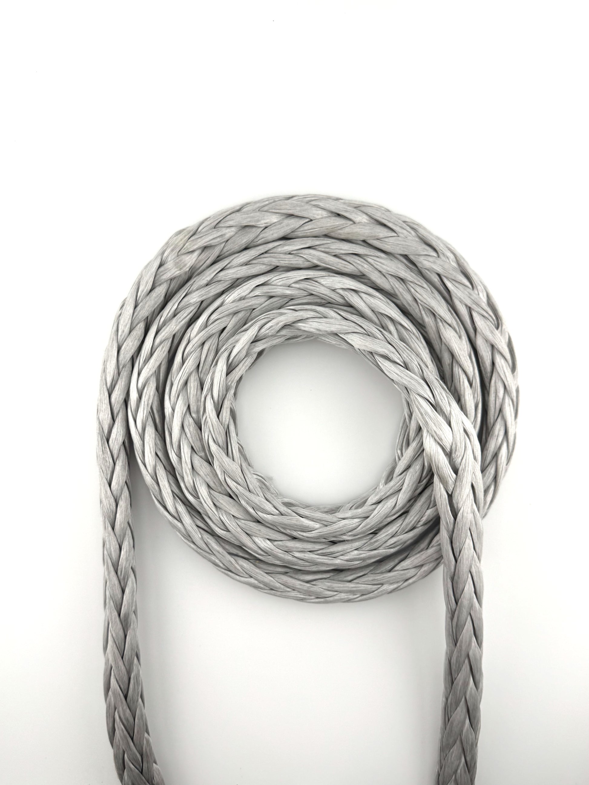 Dyne K gray single braid rope made with Dyneema® SK78 fiber for exceptional strength, low stretch, and high abrasion resistance.