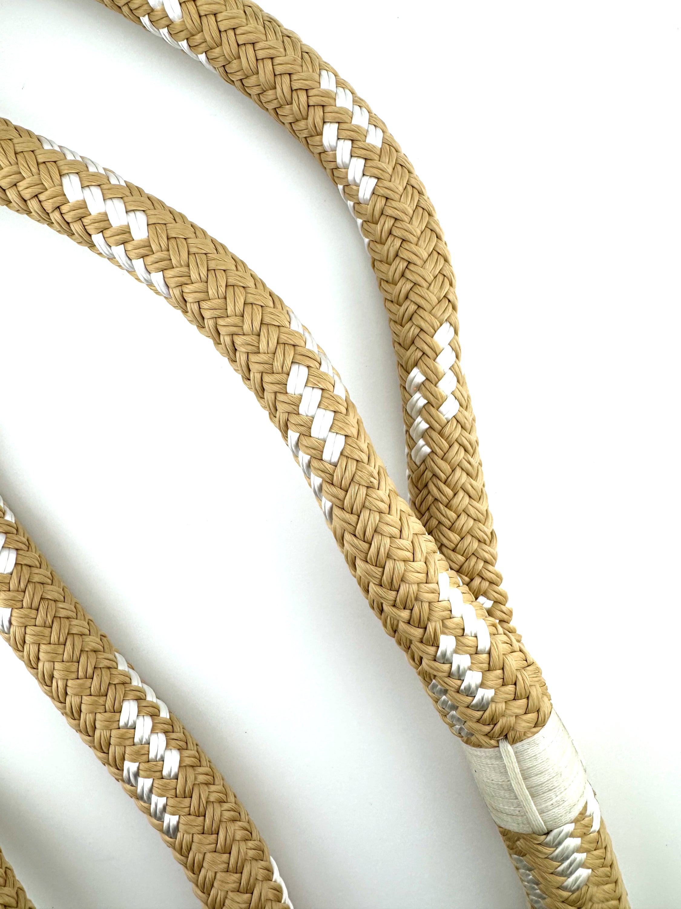 Lupes® Vipera premium beige dock line with carry bag, made from durable HT polyester for secure and reliable boat docking.